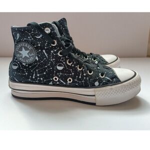 Converse/Chuck Taylor Constellation Platform size girls 4